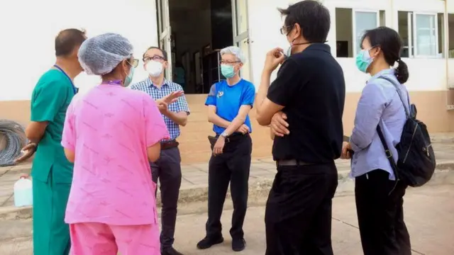 คณะผู้บริหารและ จนท.สำนักงานหลักประกันสุขภาพแห่งชาติ