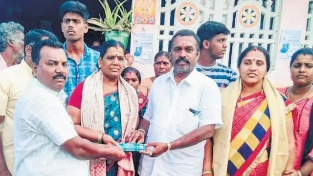 'ஊராட்சித் தலைவர் தேர்தல்: விவசாயிகளின் 2 மனைவிகளும் வெற்றி`
