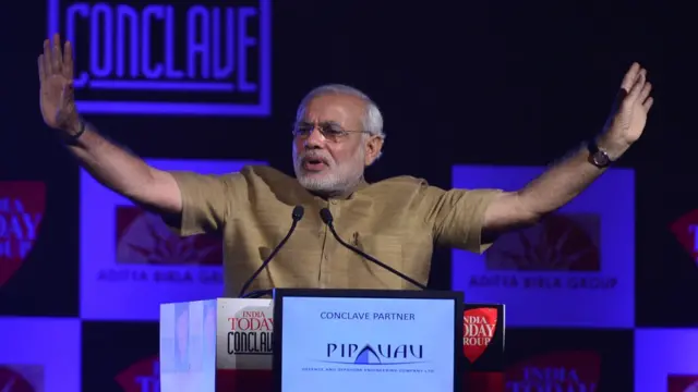 नरेंद्र मोदी