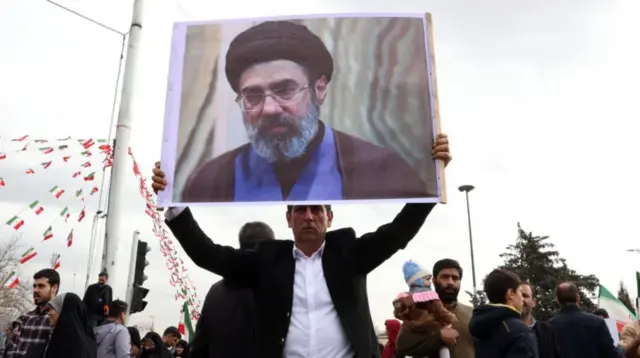 
A na-atụ anya na Mojtaba Khamenei ga-abụ onye ndu ọzọ ruo ihe karịrị afọ iri abụọ