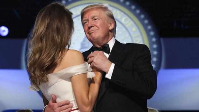 Трамп с супругой