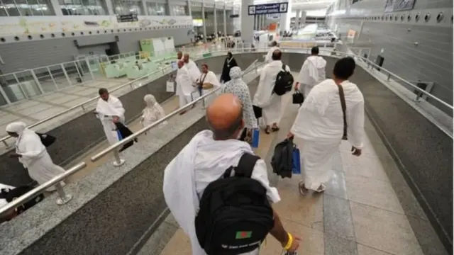 হজে যেতে চেয়েছিলেন, এমন ব্যক্তিরা বলছেন, হজ নিয়ে তাদের মধ্যে উদ্বেগ রয়েছে