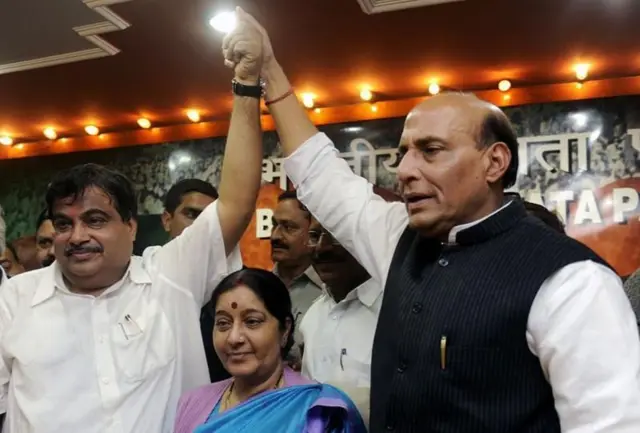 2009 இல் பா.ஜ.க தலைவராக கட்கரி பதவியேற்றபோது.