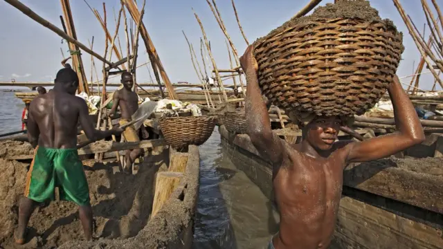 Ndị ọrụ aja na Legọs