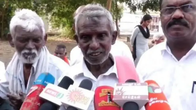 બે ખેડૂત ભાઈઓ