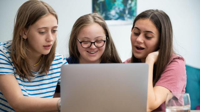 டவுன் சிண்ட்ரோம் என்பது என்ன? அவர்களால் என்னென்ன செய்ய முடியும்?