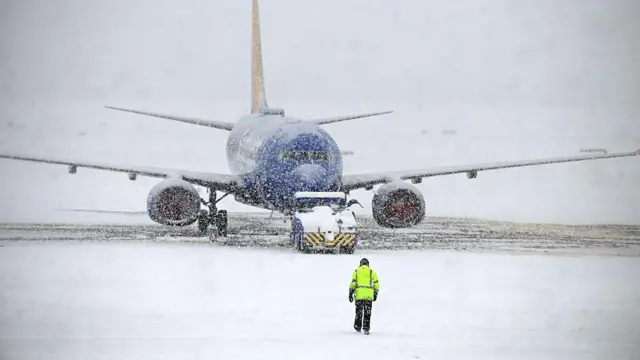 అమెరికా, మంచు తుపాన్, విద్యుత్ సరఫరా, ప్రతికూల వాతావరణం