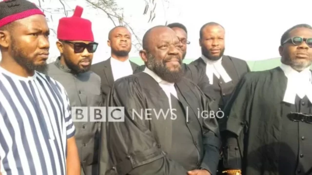 Ndị ọkaiwu na-anọchite Nnamdi Kanu