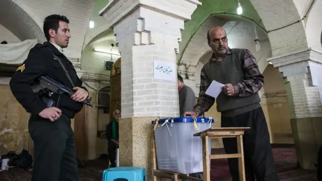 پلیس ایران در انتخابات خبرگان رهبری در سال ۱۳۹۴