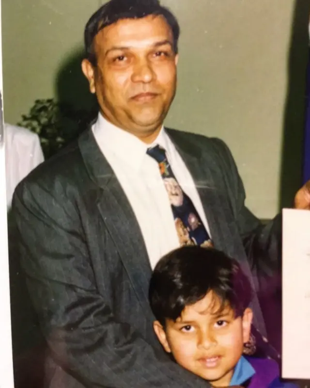 உஸ்மான் கவாஜா, கிரிக்கெட்