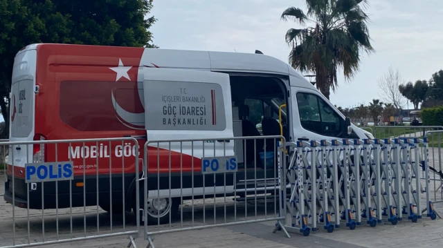 Göç idaresi arabası