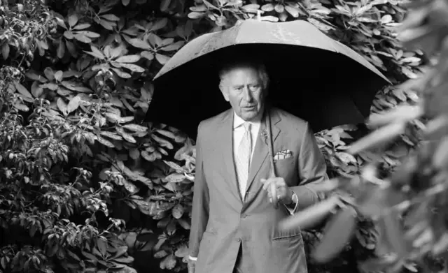 Eze Charles nke atọ