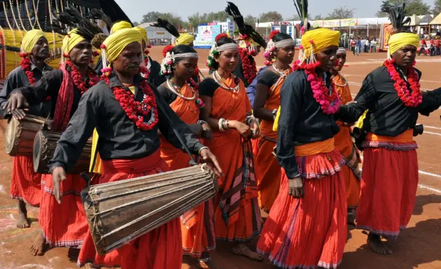 आदिवासी