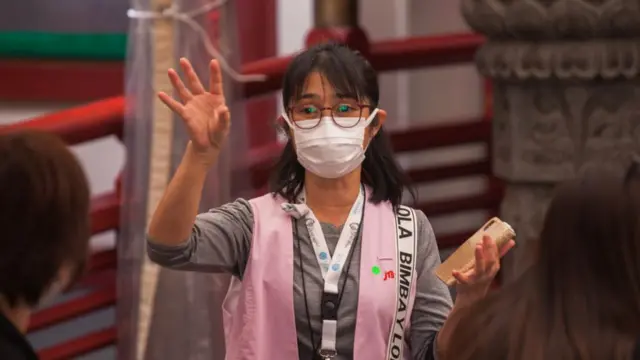 மலேசியாவில் ஒரே வாரத்தில் இரட்டிப்பான கொரோனா பாதிப்பு: போராடுகிறது சிங்கப்பூர்