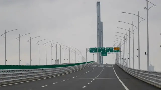 கொரோனா வைரஸ்: சீனாவிலிருந்து வருபவர்களை தனிமைப்படுத்த ஹாங்காங் முடிவு