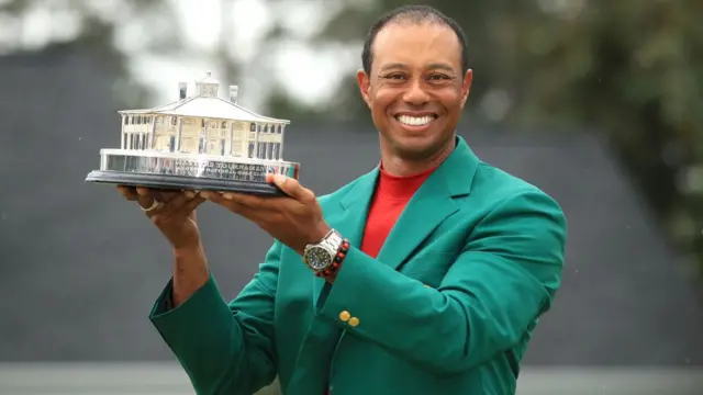 டைகர் உட்ஸ்