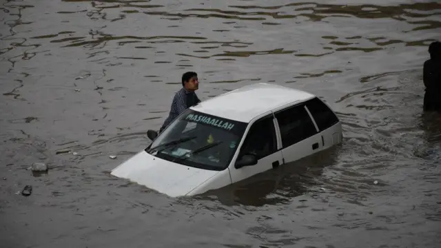 کراچی، اربن فلڈنگ