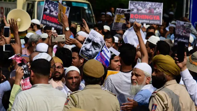 रोहिंग्या के समर्थन में प्रदर्शन