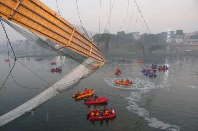 మోర్బీ వంతెన