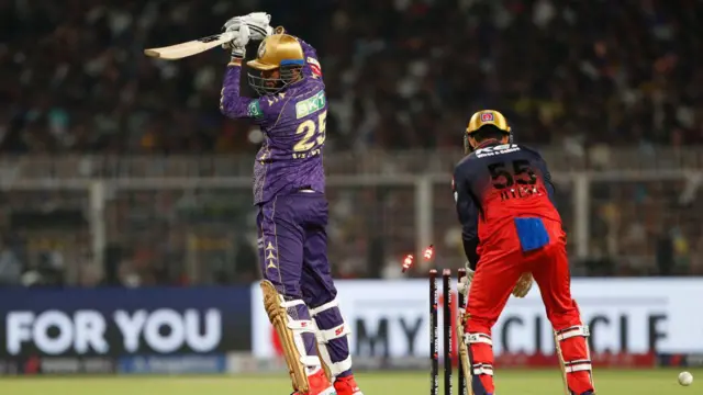 RCB vs KKR, கோலி, சுனில் நரைன்