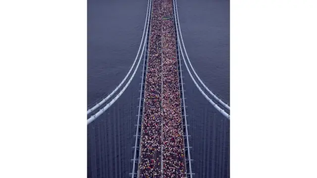 في عام 2018، قُدّر عدد الذين أنهوا سباقات الماراثون في جميع أنحاء العالم بـ 1,298,725