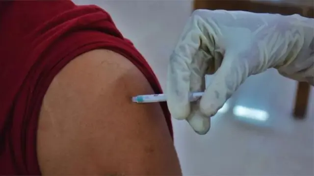 कोरोना वैक्सीन