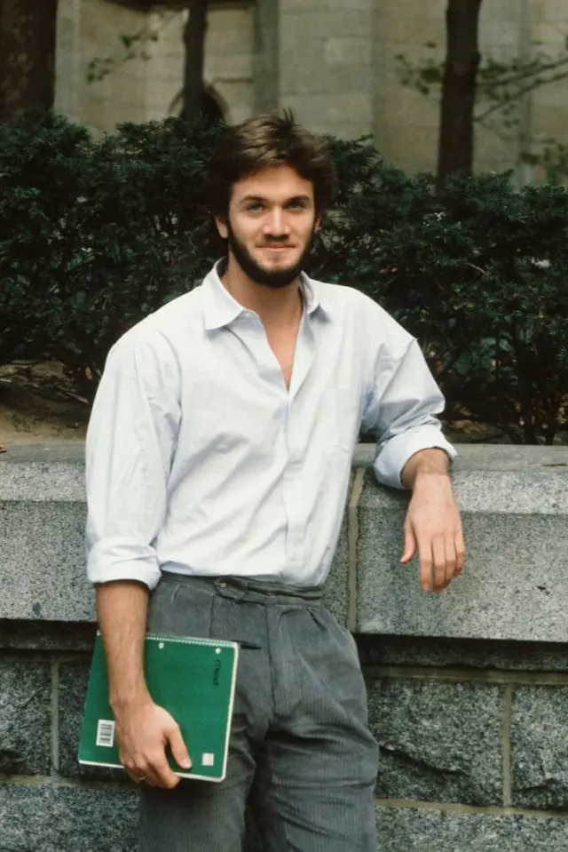 Сын писателя Мэтт Сэлинджера вот уже десять лет обещает опубликовать неизданные произведения отца