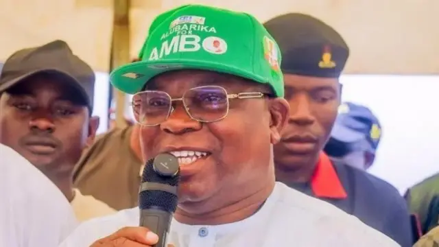 Daya daga cikin 'yan takarar kujerar gwamnan jihar Osun shi ne Asiwaju Munirudeen Bola Oyebamiji, wanda aka fi sani da AMBO.