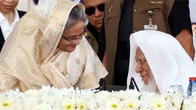 শেখ হাসিনা ও আহমদ শফী