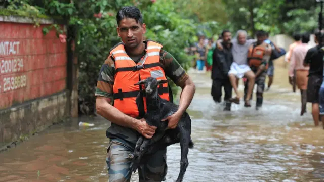 केरल बाढ़