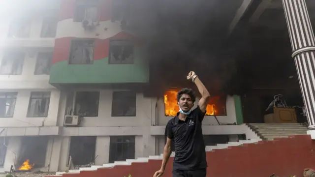 नेपाली कांग्रेस पार्टी कार्यालयमा जेन जी आन्दोलनका क्रममा आगो लगाइएको थियो