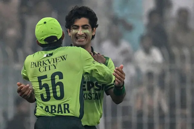 پاکستان، جنوبی افریقہ