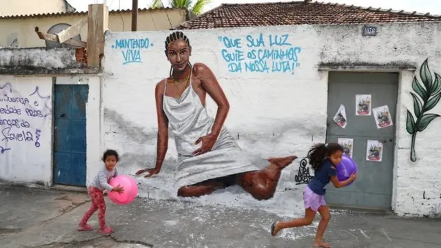 Mural pintadocomo apostar em escanteios na bet365homenagem a Kathlen Romeu, morta no Rio durante ação da PM