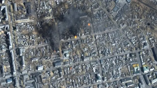 спутниковые схемки компании Maxar от 14 марта