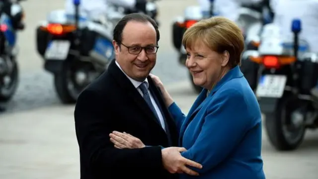 François Hollande e Angela Merkel