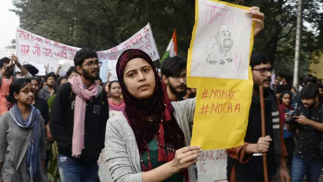 কলকাতায় নাগরিকত্ব আইনের বিরুদ্ধে ছাত্র মিছিল