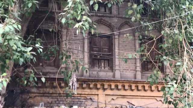 وکیلاں دی گلی