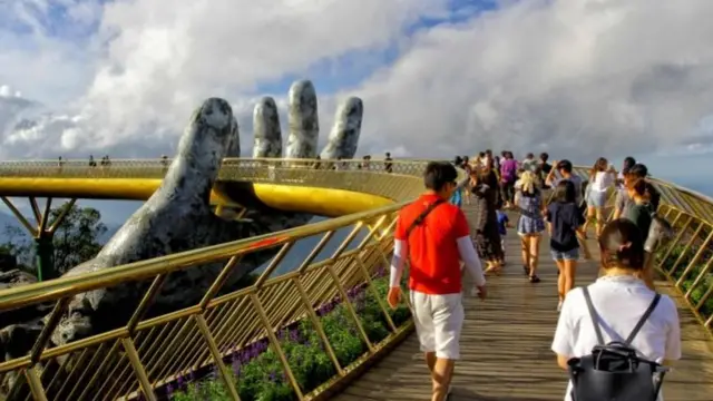 Cầu vàng Bà Nà Hill ở Đà Nẵng