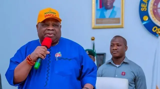 Gọvanọ Ademola Adeleke na-achị Osun steeti
