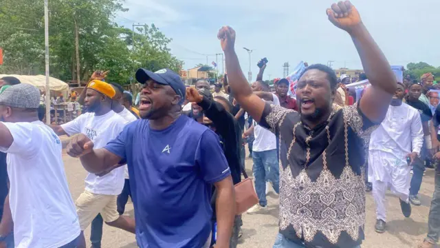 Aworan awọn akẹkọọ to n ṣe iwọde