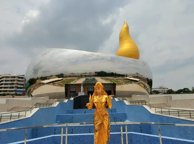 తెలుగు తల్లి 