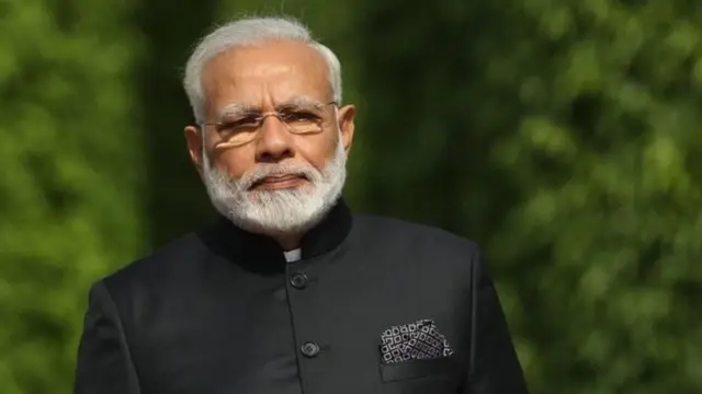 नरेंद्र मोदी