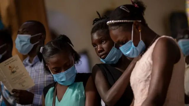 Oración en Haití por la seguridad de los misioneros secuestrados en octubre.