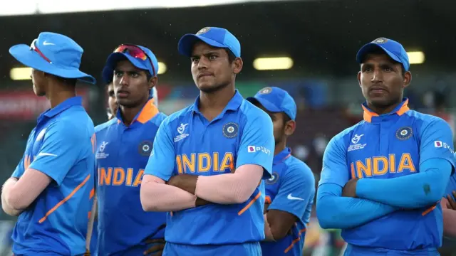 ফাইনালের পর হতাশ ভারতীয় ক্রিকেটাররা