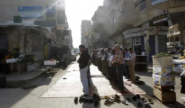 Javna molitva u Raki