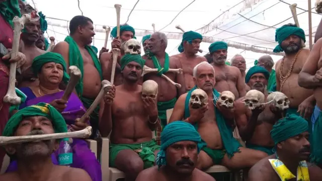 தமிழக விவசாயிகள்