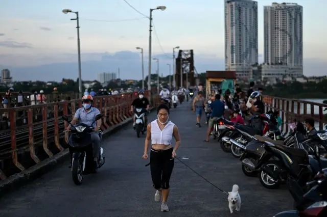 Bảo tồn cầu Long Biên ra sao, vẫn có nhiều tranh luận