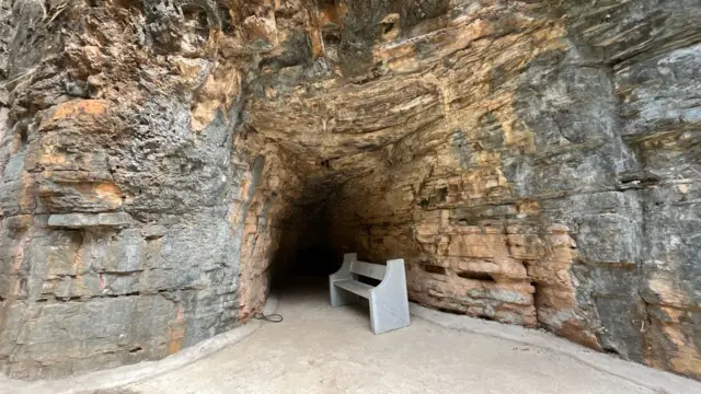 బిల్వ స్వర్గం గుహలు