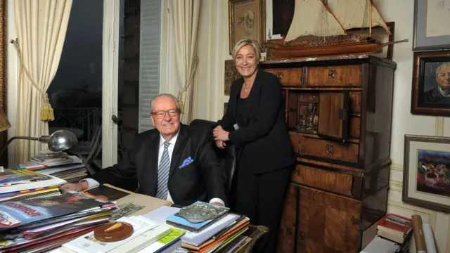 2011年，瑪麗娜·勒龐從她的父親手中接過了對國民陣線的領導權（資料照片）。