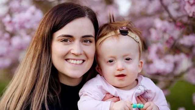 Dasha and Sofia Brogden